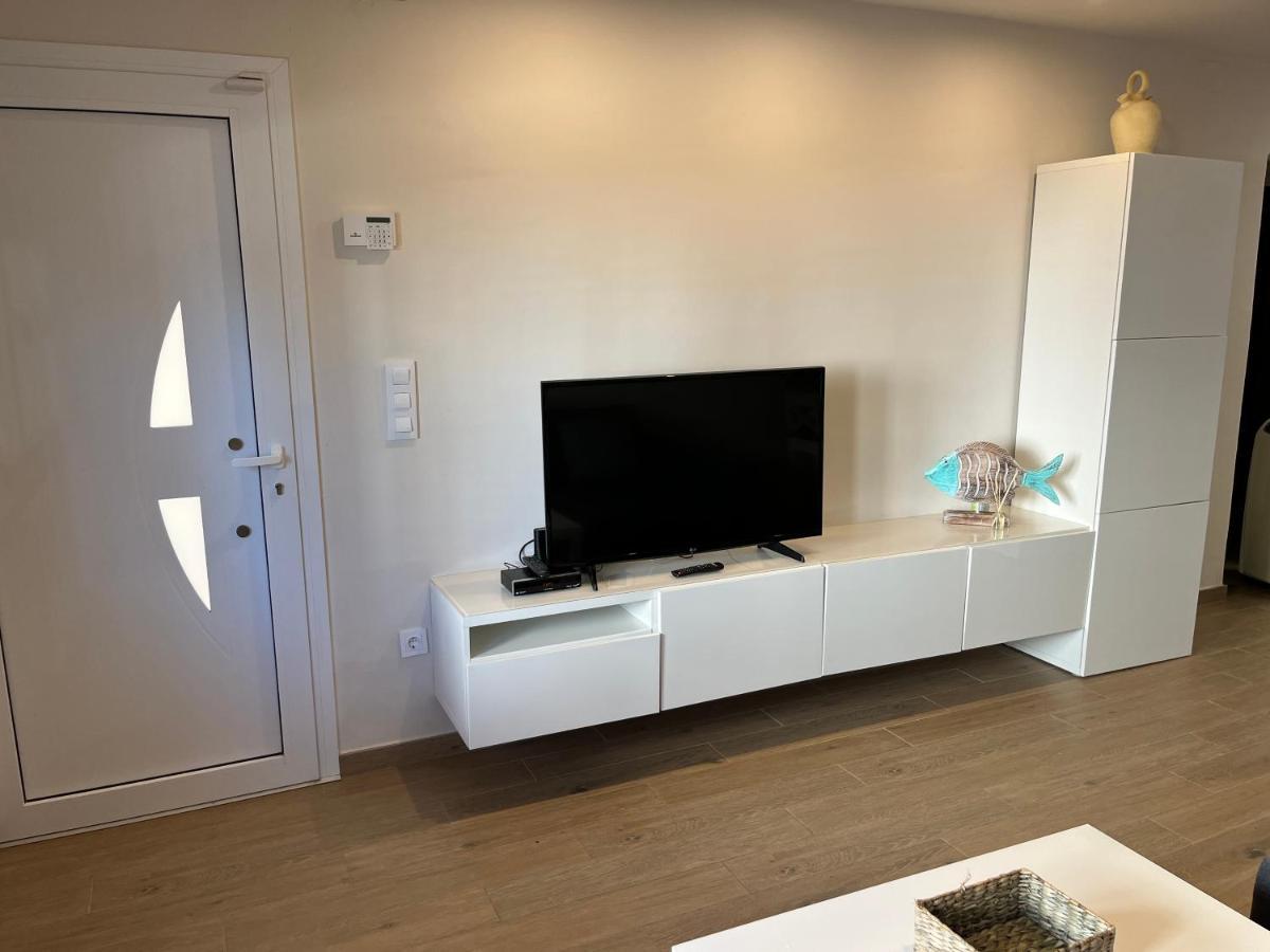 Apartamento En La Playa. Free Parking. Free Wifi L' Escala المظهر الخارجي الصورة